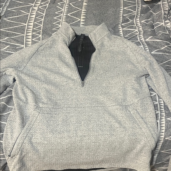lululemon athletica Men's Light Gray Zip-Up Sweater - Picture 1 of 2
